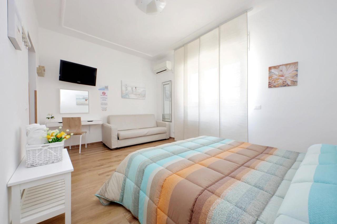 B&B Felicioni ฟิวมิชีโน ภายนอก รูปภาพ